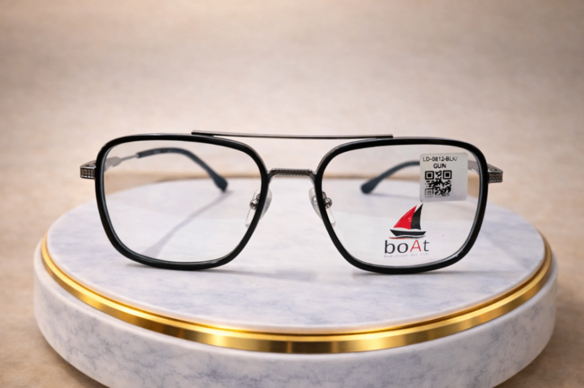 LENSKART STYLE DOUBLE BRIZE STYLISH ELEGANT BLACK COLOR